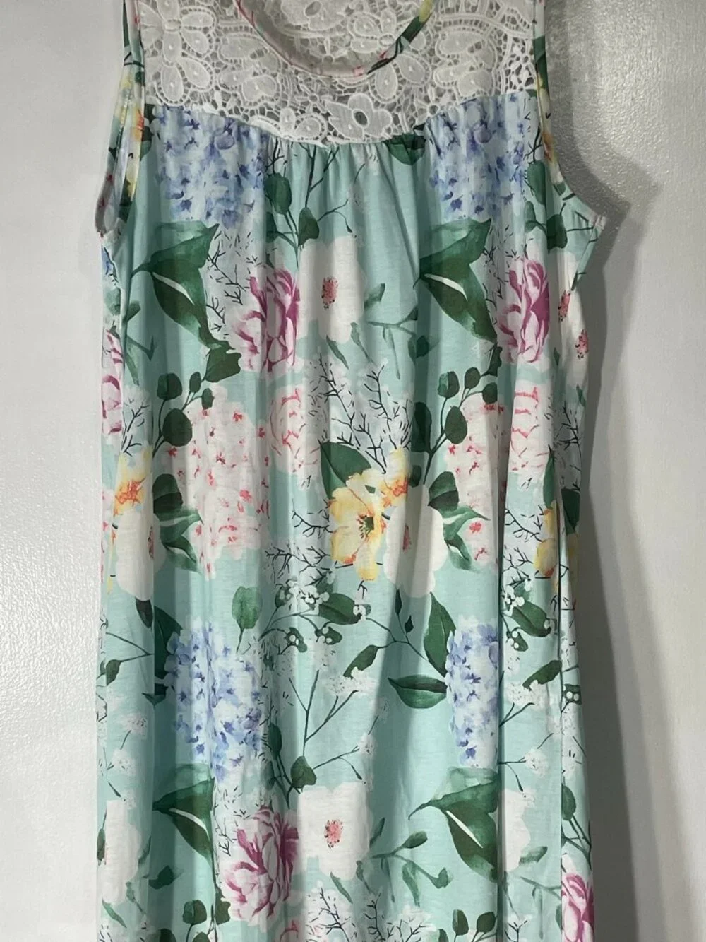 Women’s Green Floral Sleeveless Nightgown Med Lace Trim Knee Length Excellent